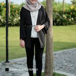Sunny Black Silver Stripped Outer Lengan Panjang by Bayleaf