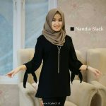 Nandia Black Blouse Lengan Panjang by Bayleaf