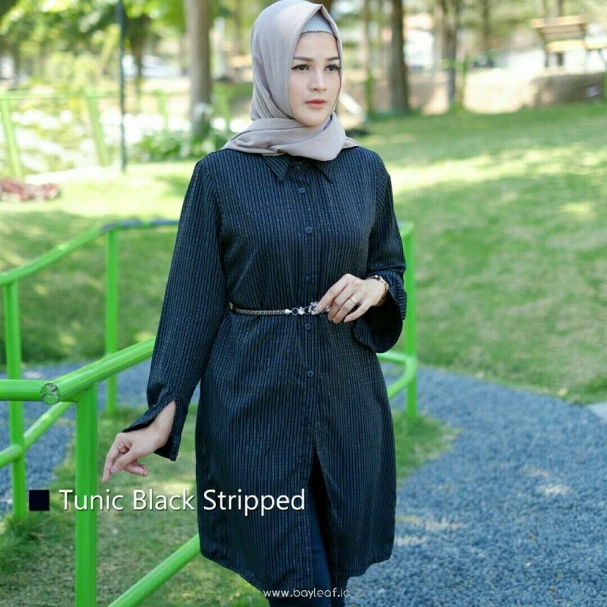 Tunic Black Stripped Atasan by Bayleaf.id